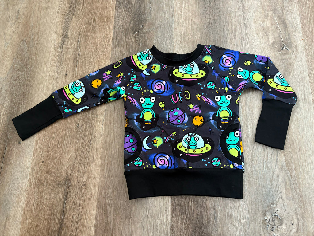 Alien GWM Jumper size 1-3