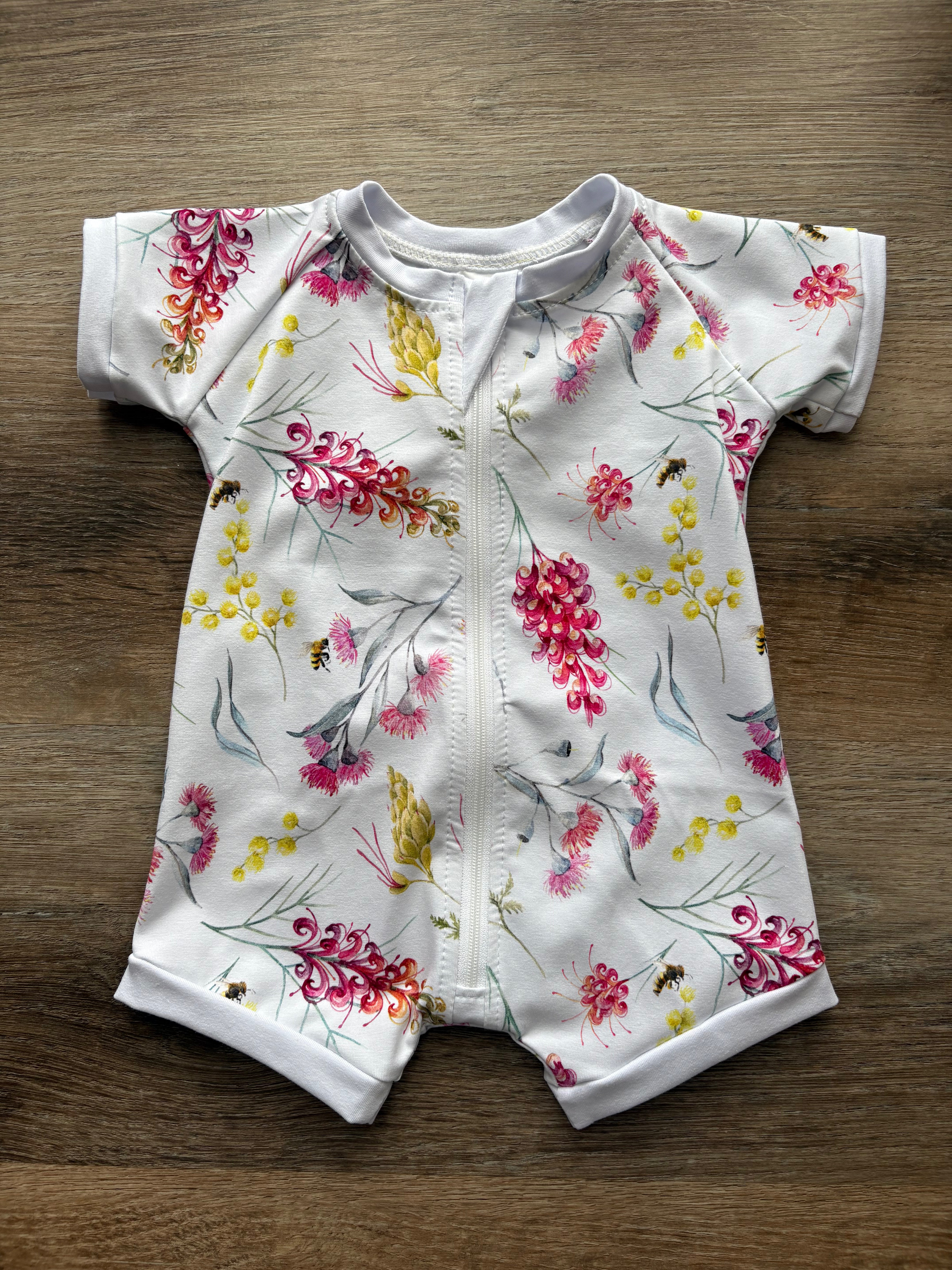 Floral Bees Sunday Zip Suit size 00